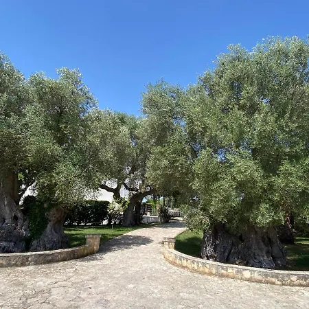 Bianca Country 4* Ostuni