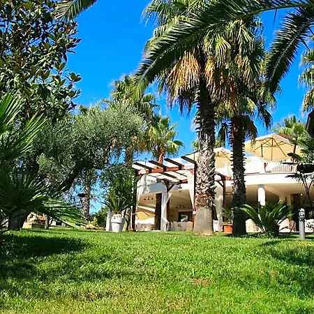 Citta Bianca Country 4*